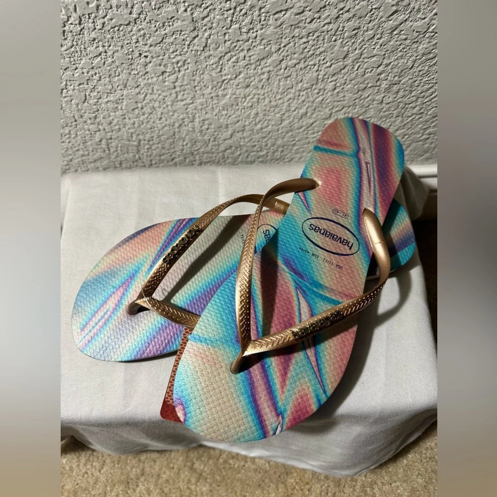 Havaianas Women's Slim Iridescent Flip-flop Sandals Ballet Rose 11/12 NWT - Picture 2 of 5